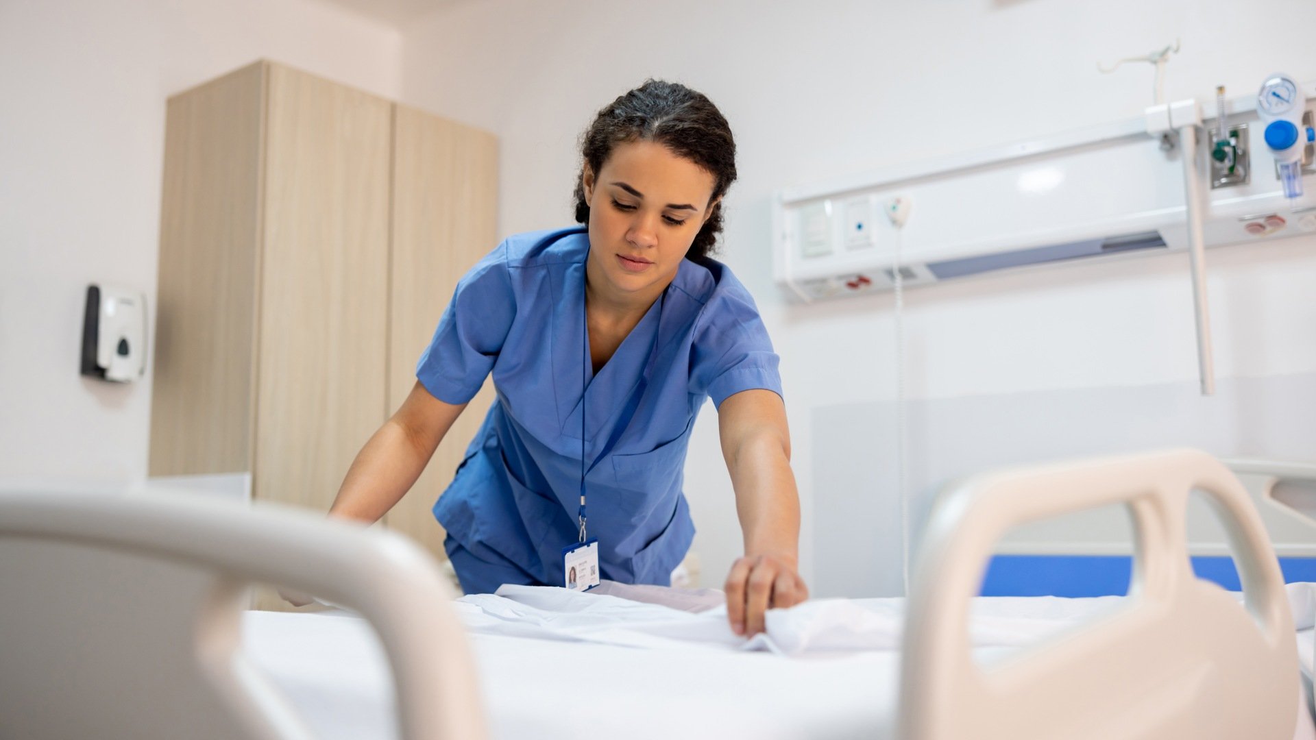 Why Choose Redwood as Your Medical Fabric Supplier?