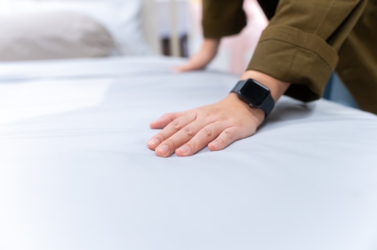 Journey of a Mattress Cover: From Fabric to Final Bedding